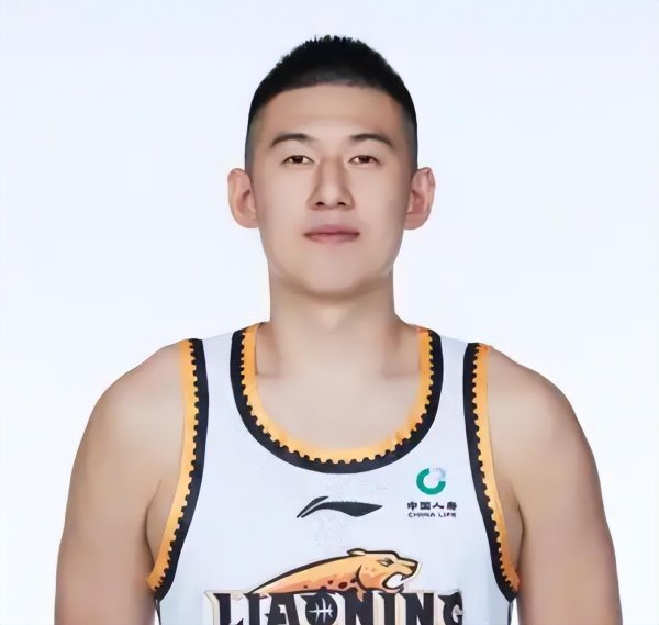 荣耀配资 辽宁险胜北控！付豪21分进关键球，另3人上双，赵继伟上场恢复！